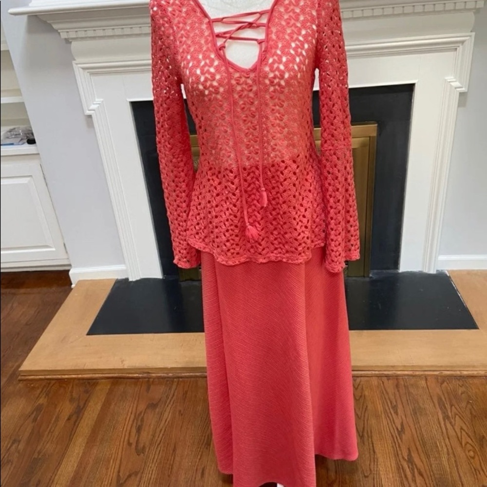 Wear it as a set or a separate!